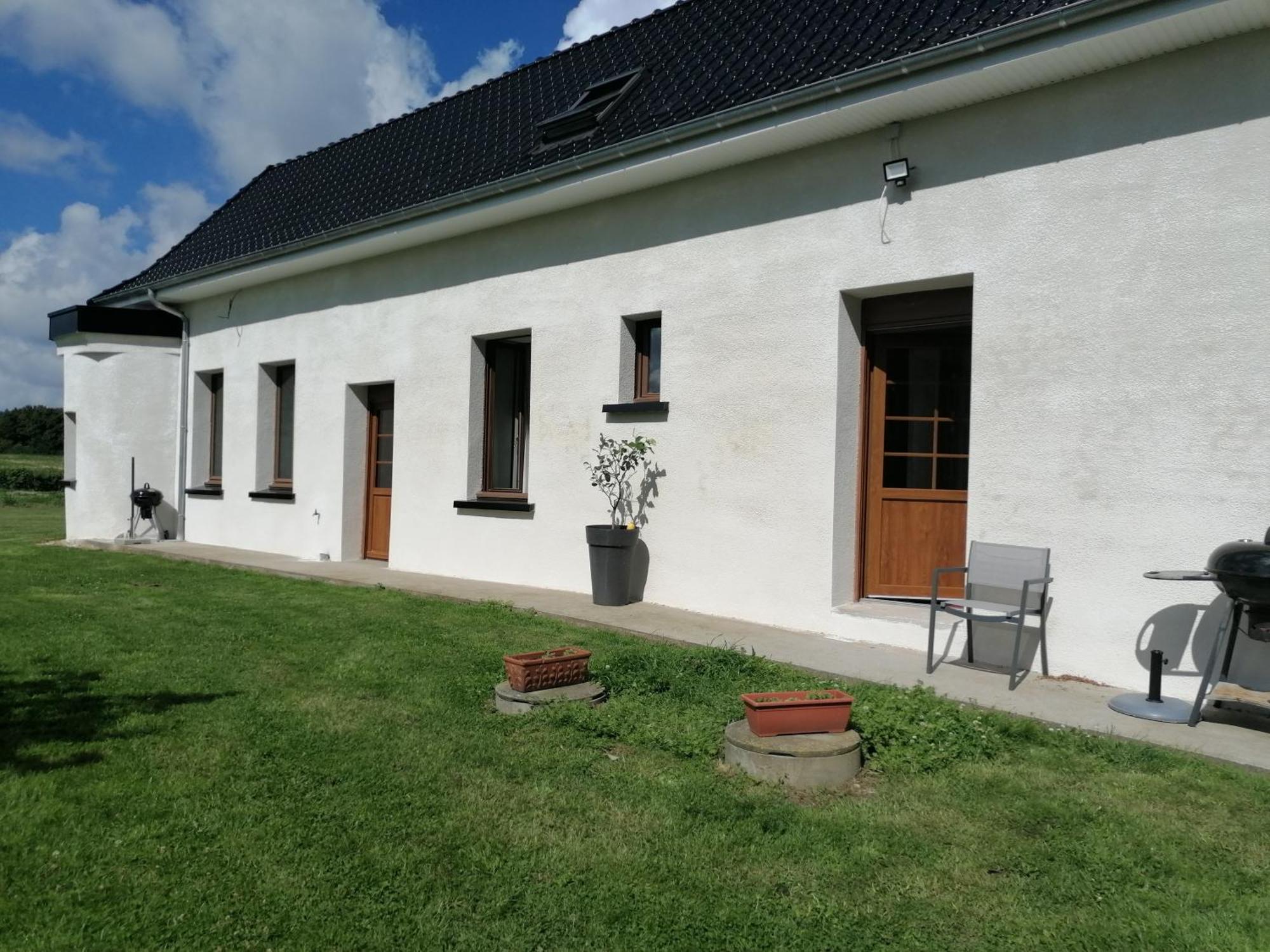 Auberge A La Ferme Surques Luaran gambar